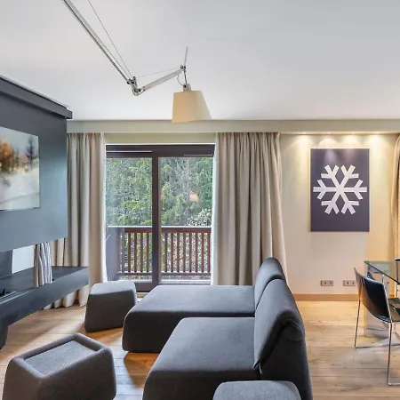 Apartment 3br 1850 Close To Les Trois Vallees - What'app - 0034-656-619-782 - For Reservations!